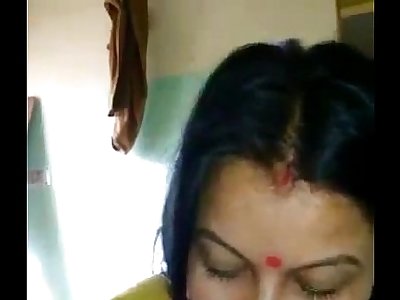 desi indian bhabhi blowjob and anal insertion into pussy - IndianHiddenCams.com